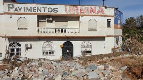 Del “estoy arruinado” al “soy un privilegiado por reabrir”: cara y cruz de los negocios tras la dana