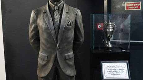 Süleyman Seba'nın heykeli, Beşiktaş müzesinde!