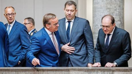 Neuer Wehrdienst: Eine Sitzung zum Ernst der Lage
