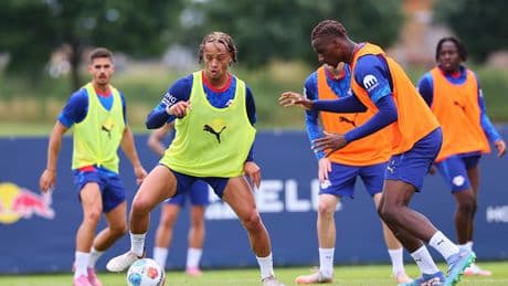 Bayern und Chelsea interessiert! - Xavi-Berater schon im Leipzig-Camp
