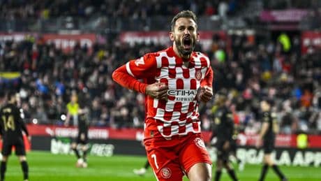 Stuani renueva con el Girona