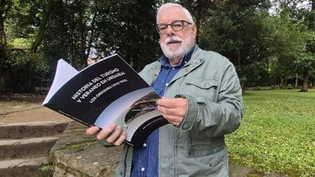 'Txato' Etxaniz documenta los orígenes del turismo en Urdaibai desde el siglo XIX