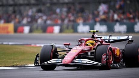 La Ferrari si perde nella pioggia. Silverstone incorona le Mc Laren