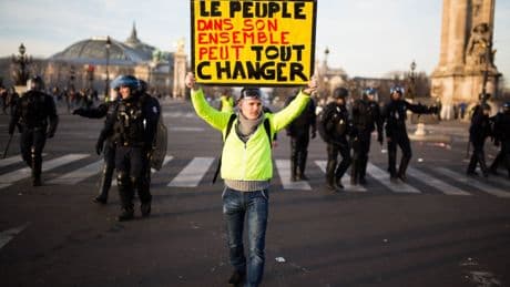 « Un arrêt total et illimité du pays » : c’est quoi ces appels à bloquer la France le 10 septembre ?