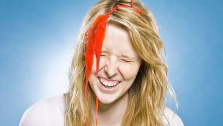 Expert uses 93p supermarket buy to fix holiday hair disasters