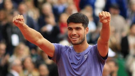 Carlos Alcaraz remonta ante Lorenzo Musetti y se adjudica el Masters 1.000 de Montecarlo por primera vez en su carrera