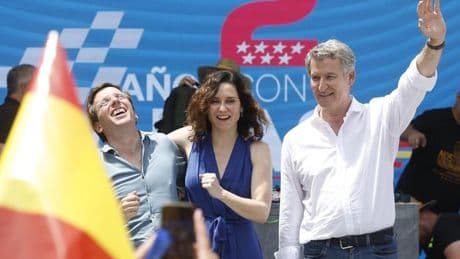 Feijóo carga contra el Gobierno: "Cuanto más débiles, más peligrosos"