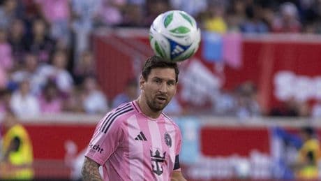 El esperado reencuentro entre Messi y Sergio Ramos, en el aire