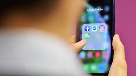 Warning after report lays bare level of social media harm among 16-year-olds