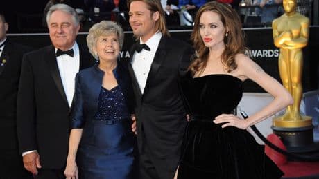 Leute: Brad Pitt trauert um Mutter Jane Etta