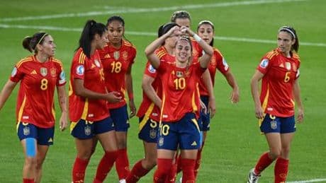 Fußball-EM 2025: Spanien besiegt Italien trotz zahlreicher Wechsel