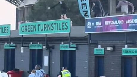 Youths chased by cops at Oasis Murrayfield gig after running on top of turnstiles