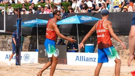 <p style="margin-bottom: 11px;"><span style="font-size: 11pt;"><span style="line-height: 107%;"><span style="font-family: Arial,sans-serif;">Beach volley: europei maschili, esordio amaro per gli azzurri</span></span></span></p>