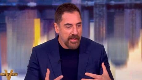 Un programa estadounidense corta en directo la propaganda propalestina de Javier Bardem