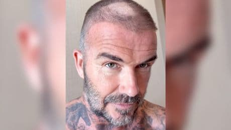 Victoria: „Was hast du getan?!“ - David Beckham rasiert sich selbst