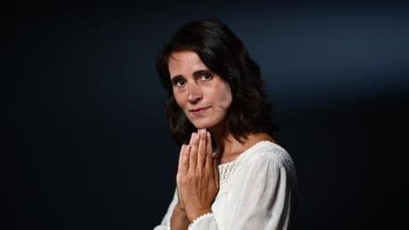 France Inter : Sonia Devillers arrête l’entretien de 7 h 50 pour une interview « société » à 9 heures