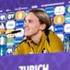 Miedema speelt tegen partner Mead op EK: 'Ga absoluut niet voorzichtig doen'