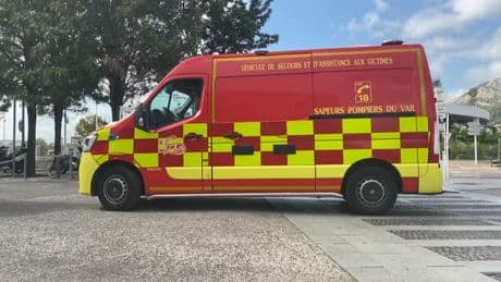 Toulon: l'enfant d'un an et demi ayant chuté d'un immeuble présente plusieurs fractures mais est hors de danger