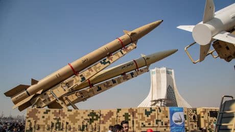 US-Medienbericht - China liefert Treibstoff für Irans Terror-Raketen