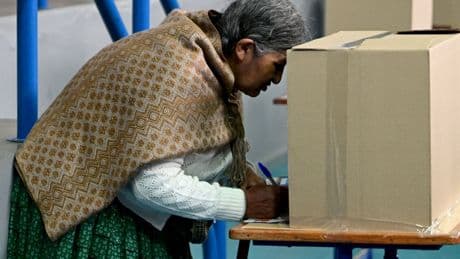 Bolivie : deux candidats de droite qualifiés au second tour de la présidentielle
