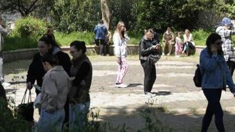 İstanbul Valiliği'nden son dakika uyarı! Hasarlı binalara girmeyiniz