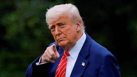 Trump cumple su amenaza de duplicar los aranceles al acero y aluminio y exime a Reino Unido