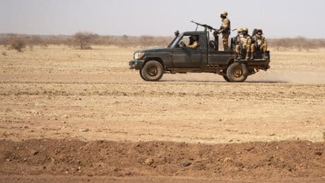 Burkina Faso: plus de 100 civils tués dans plusieurs villages dans le nord, l'armée et des VDP accusés