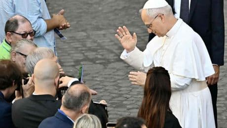 Il Papa alle comunità anti-droga: “Il male si vince insieme”