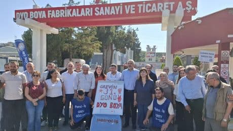 HDK ve DEM Parti'den DYO Boya işçilerine ziyaret