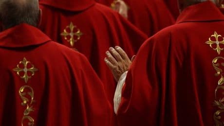 « Si l’on veut être fidèle au pape François, il faut commencer par le désacraliser »