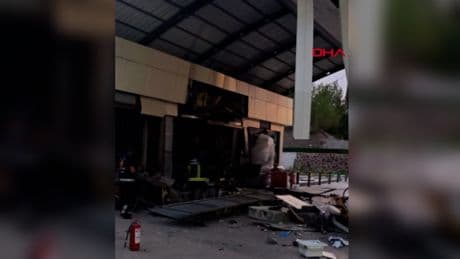 Van'da akaryakıt istasyonunda patlama: 1 yaralı