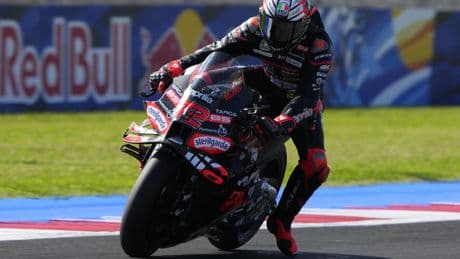 Bezzecchi arrebata la pole a Álex Márquez en Misano y Marc saldrá cuarto