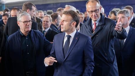Europa sucht Gespräch mit Trump - Selenskyj unterwegs nach Berlin