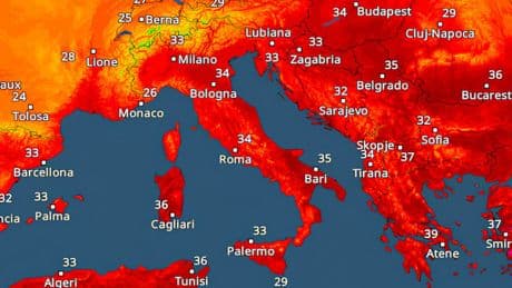 Caldo, domani giovedì 26 giugno bollino rosso in 6 città: picchi di 40° (all'ombra). Dove e quanto durerà