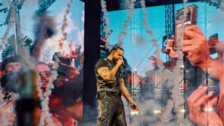 Drake Returns With Reinforcements at Wireless Fest in London