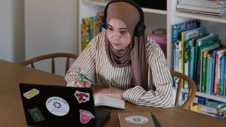‘Taal zorgt  voor verbinding in een  gemeenschap’