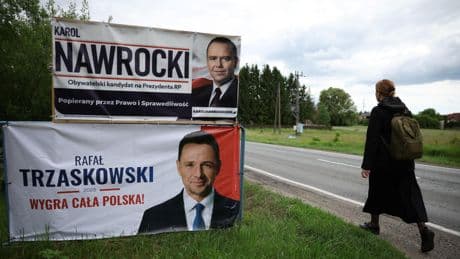 En Pologne, deux visions de l’avenir incarnées par deux présidentiables que tout oppose