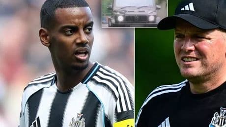 Alexander Isak arrives for awkward Newcastle talks amid Liverpool transfer drama