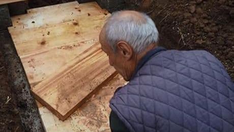 Ölmeden hazırladı, tek istetiği unutulmak: Mezarım 3-5 sene içinde kaybolacak