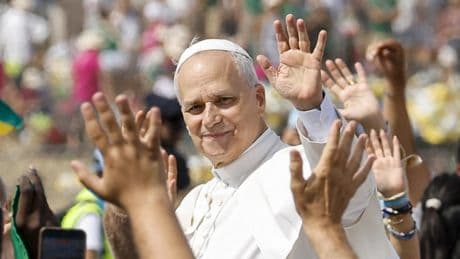 Gli influencer della fede, il Giubileo in Vaticano accende il dibattito sulla missione online