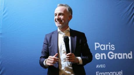 "Je suis prêt à cet affrontement": désormais candidat à la mairie de Paris, Emmanuel Grégoire peut-il vraiment battre Rachida Dati?