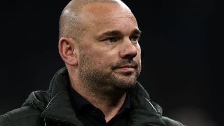 ‘Jammer dat Wesley Sneijder het leeftijdsverschil niet een keertje omdraait’