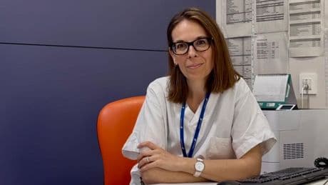 Àngels Martínez Arias, otorrino: “La maniobra de Valsalva ayuda a prevenir la sensación de taponamiento del oído por el cambio de presión cuando se viaja en coche o avión”