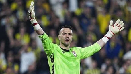 Samsunspor'da, Okan Kocuk'un sözleşmesi uzatıldı!