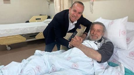Yeşilçam'ın usta isimlerinden Ahmet Mekin taburcu edildi