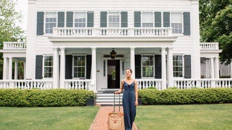 I've lived in the Hamptons for most of my life. Here are 5 mistakes I see visitors make every summer.