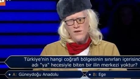 Türkiye'nin hangi coğrafi bölgesinin sınırları içerisinde, adı ''ya'' hecesiyle biten bir ilin merkezi yoktur?