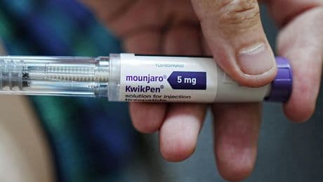 Weight loss jabs not enough to tackle obesity, leading medics warn