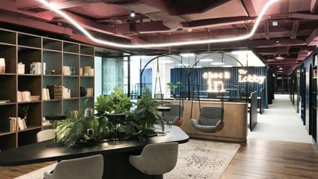 En el corazón de Radisson: así es cómo desde Madrid la cadena fija precios o compra un hotel en cualquier parte del mundo