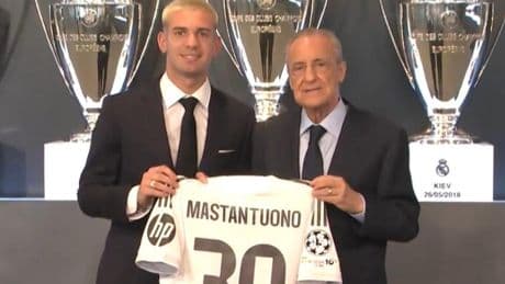 Mastantuono, con dorsal del Castilla